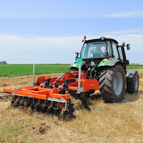 com.hg.realFarmig.tractorSim